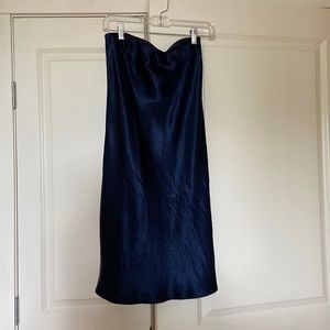Aritzia babaton slip midi skirt - dark blue
